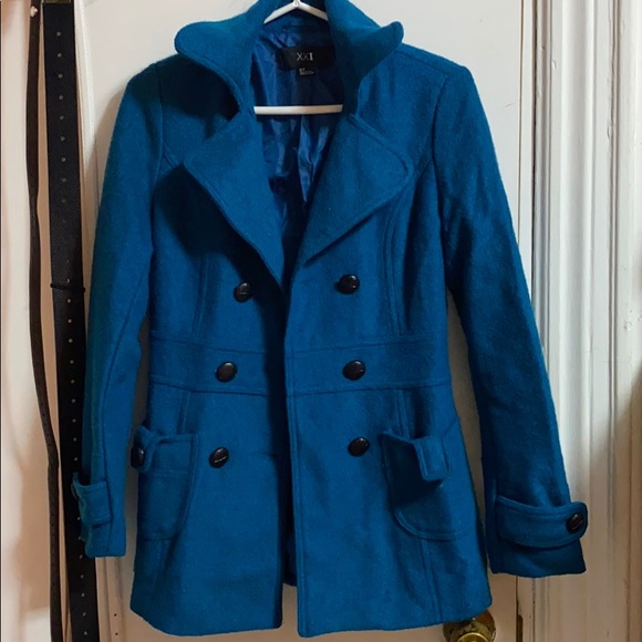 Coat - Picture 2 of 3